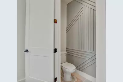 4127 E 12th Street #8, Austin, TX 78721 - Photo 16