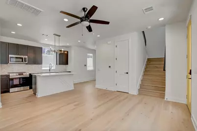 4127 E 12th Street #8, Austin, TX 78721 - Photo 10