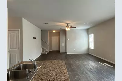 3501 Blazeby Drive, Austin, TX 78754 - Photo 4