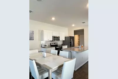 12313 Token Trail, Elgin, TX 78621 - Photo 8