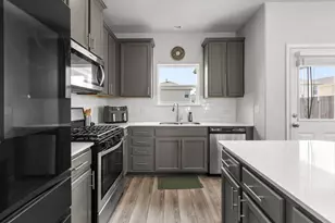 6402 Rafferty Ln, Austin, TX 78747 - Photo 8