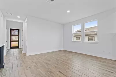 8512 Pine Muhly Drive, Lago Vista, TX 78645 - Photo 12