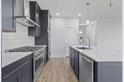 8512 Pine Muhly Drive, Lago Vista, TX 78645 - Photo 16