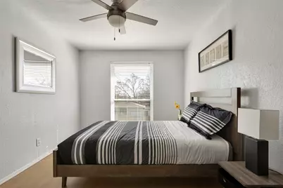 2401 Manor Road #209, Austin, TX 78722 - Photo 10