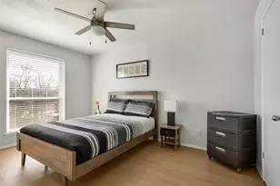 2401 Manor Rd, Austin, TX 78722 - Photo 8