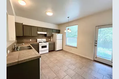 2406 Allred Drive #B, Austin, TX 78748 - Photo 4