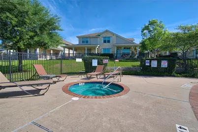 1900 Scofield Ridge Parkway #5501, Austin, TX 78727 - Photo 18