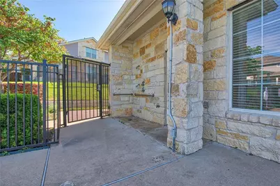 1900 Scofield Ridge Parkway #5501, Austin, TX 78727 - Photo 16