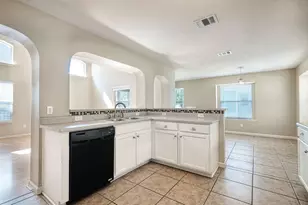 205 Polk, Kyle, TX 78640 - Photo 6