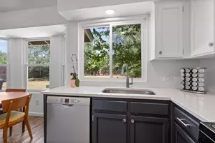705 Chestnut Crossing, Cedar Park, TX 78613 - Photo 12
