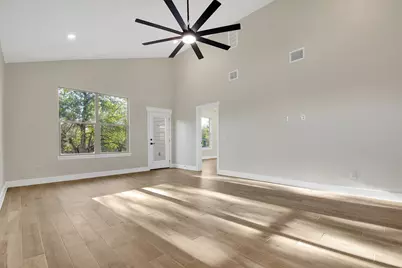 151 Kawainui Lane, Bastrop, TX 78602 - Photo 12