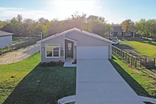 151 Kawainui Ln, Bastrop, TX 78602 - Photo 32