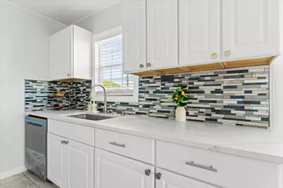 115 N Byers Street, Port O'Connor, TX 77982 - Photo 22