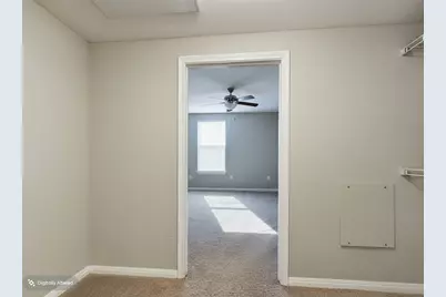 2502 Leon Street #100, Austin, TX 78705 - Photo 8