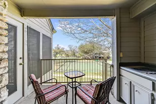 110 World of Tennis Sq, Lakeway, TX 78734 - Photo 20
