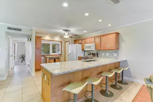 110 World of Tennis Sq, Lakeway, TX 78734 - Photo 6