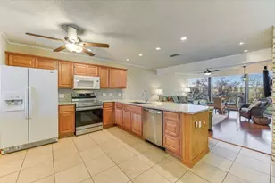 110 World of Tennis Sq, Lakeway, TX 78734 - Photo 8