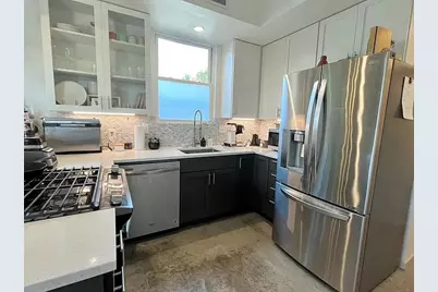 4601 Kitty Avenue #B, Austin, TX 78721 - Photo 4