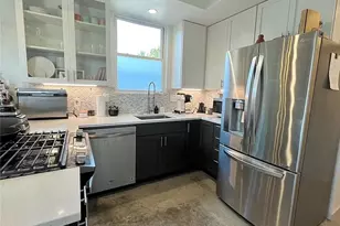 4601 Kitty Ave, Austin, TX 78721 - Photo 4