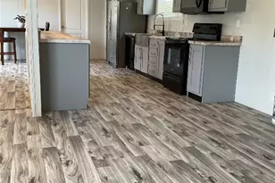 310 Randall Ave, Jefferson, TX 75657 - Photo 2