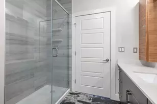 6444 Burnet Rd, Austin, TX 78757 - Photo 22
