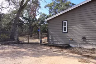 2023 Harmon Hills Rd, Dripping Springs, TX 78620 - Photo 24