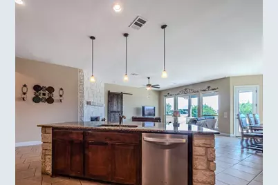 108 Buffalo Speedway, Liberty Hill, TX 78642 - Photo 8