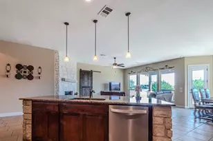 108 Buffalo Speedway, Liberty Hill, TX 78642 - Photo 8