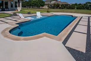 108 Buffalo Speedway, Liberty Hill, TX 78642 - Photo 32