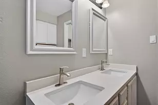 7601 Windrush Dr, Austin, TX 78729 - Photo 32