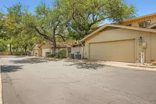 8104 East Ct, Austin, TX 78759 - Photo 34