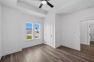 158 Lavanda Ln, Dale, TX 78616 - Photo 6