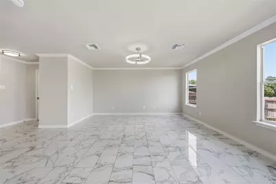 6917 Panda Royle Drive, Del Valle, TX 78617 - Photo 6