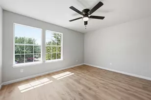6917 Panda Royle Dr, Del Valle, TX 78617 - Photo 20