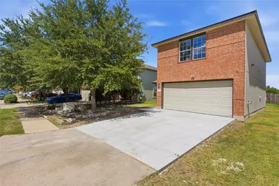 6917 Panda Royle Drive, Del Valle, TX 78617 - Photo 2
