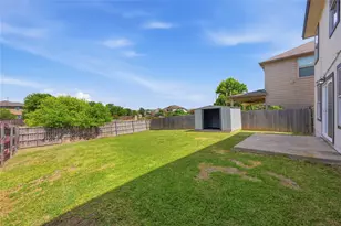 6917 Panda Royle Dr, Del Valle, TX 78617 - Photo 22