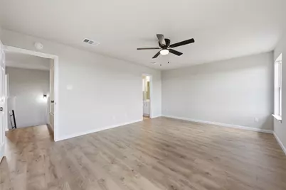 6917 Panda Royle Drive, Del Valle, TX 78617 - Photo 12