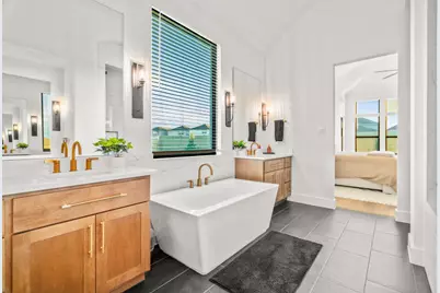 511 Irvine Circle, Liberty Hill, TX 78642 - Photo 18