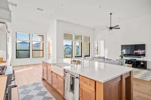 511 Irvine Cir, Liberty Hill, TX 78642 - Photo 8