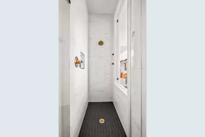 511 Irvine Circle, Liberty Hill, TX 78642 - Photo 20