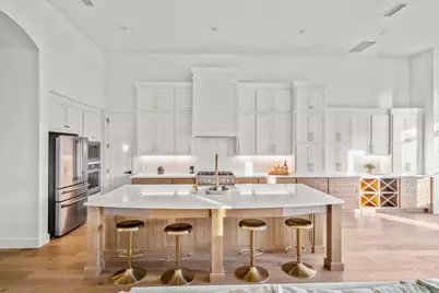 511 Irvine Circle, Liberty Hill, TX 78642 - Photo 8