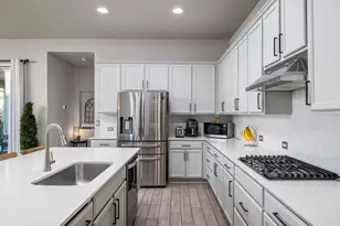 4229 Deer Lake Ln, Georgetown, TX 78628 - Photo 10