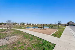 2001 Saskatoon St, Georgetown, TX 78626 - Photo 30
