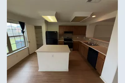 621 Dark Tree Lane, Round Rock, TX 78664 - Photo 4