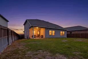 936 Mallow Rd, Leander, TX 78641 - Photo 16