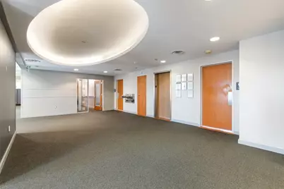 8100 Shoal Creek Boulevard, Austin, TX 78757 - Photo 16