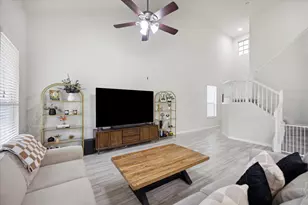 10053 Aly May Dr, Austin, TX 78748 - Photo 6