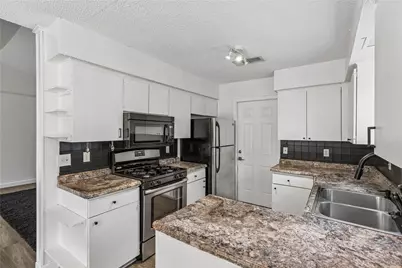 6107 Blarwood Drive, Austin, TX 78745 - Photo 16