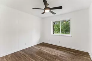6107 Blarwood Dr, Austin, TX 78745 - Photo 18