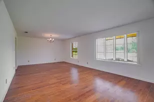 506 E Palm Valley Blvd, Round Rock, TX 78664 - Photo 8